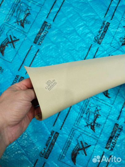 Обшивка лобовой стойки Lexus Rx (3) левая бежевая