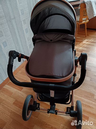 Коляска 3 в 1 с автолюлькой