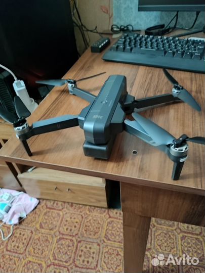 Квадрокоптер sjrc F11S 4K PRO combo