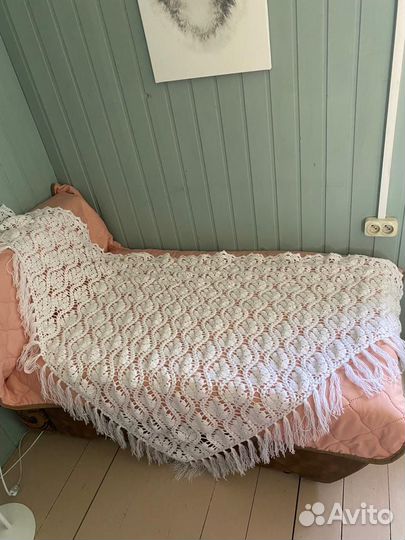 Шаль ручной работы Снежная Королева