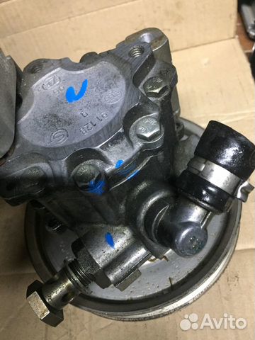 Насос гидроусилителя V6 4B0145156N б/у Audi VW