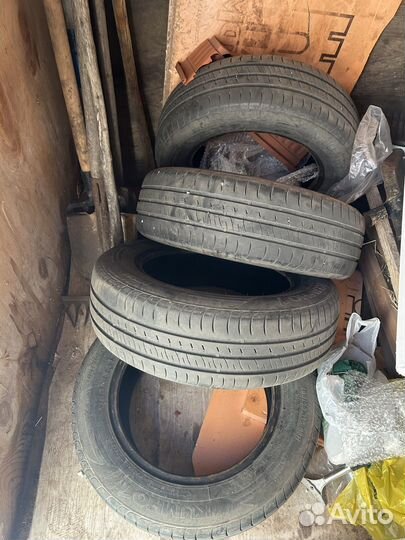 Kumho 852 185/65 R15