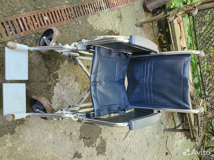 Продам инвалидную коляску Nuova Blanding turino