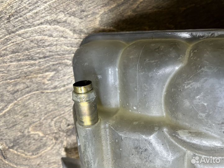 Расширительный бачок на Мерседес w163
