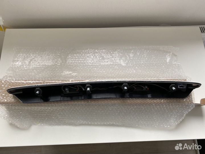 Накладка задней двери багажника T5 VW