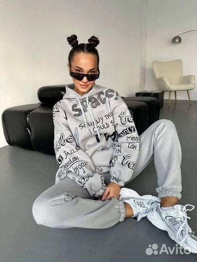 Спортивный костюм женский новый