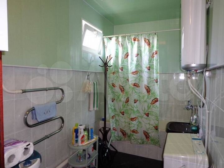 Дом 325 м² на участке 9 сот.