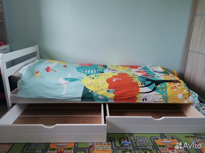 Кровать для детей с ящиком