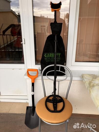 Garrett Euro Ace 350 + Лопата Plantic