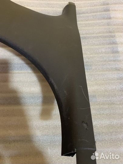 Обшивка стойки Bmw E60