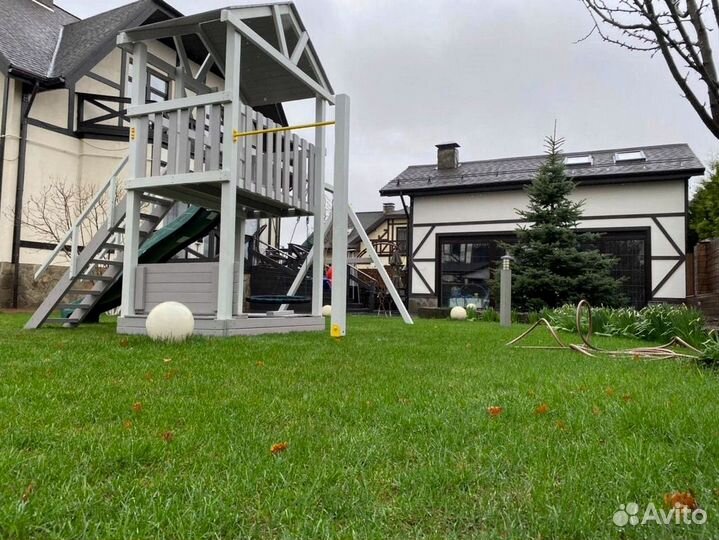 Детская площадка уличная. Безопасная конструкция