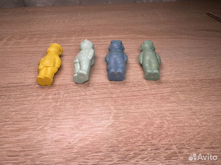 Игрушка СССР танкист повар солдатик летчик СССР