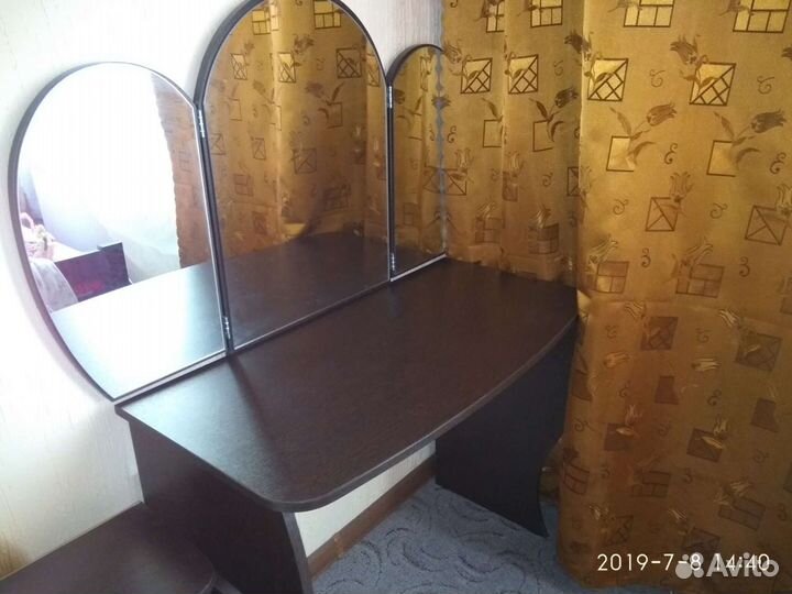 Трюмо трельяж