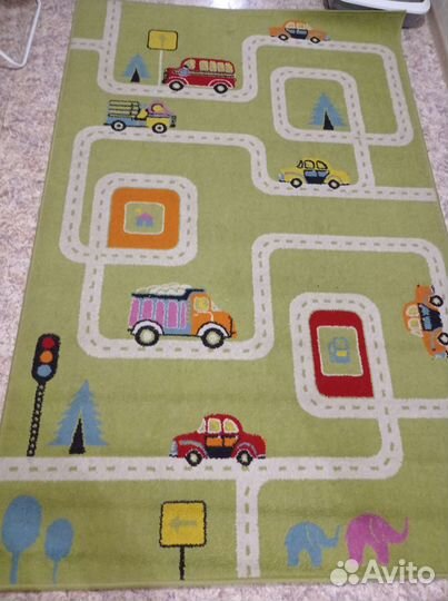 Коврик в детскую