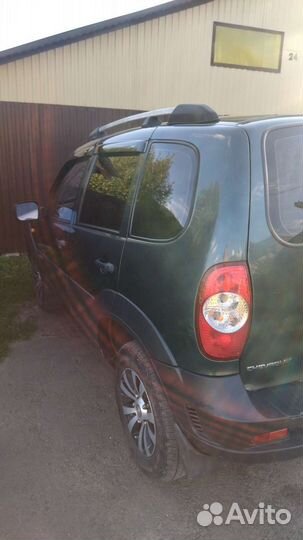 Chevrolet Niva 1.7 МТ, 2010, 140 000 км