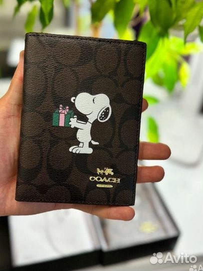 Обложка на паспорт coach