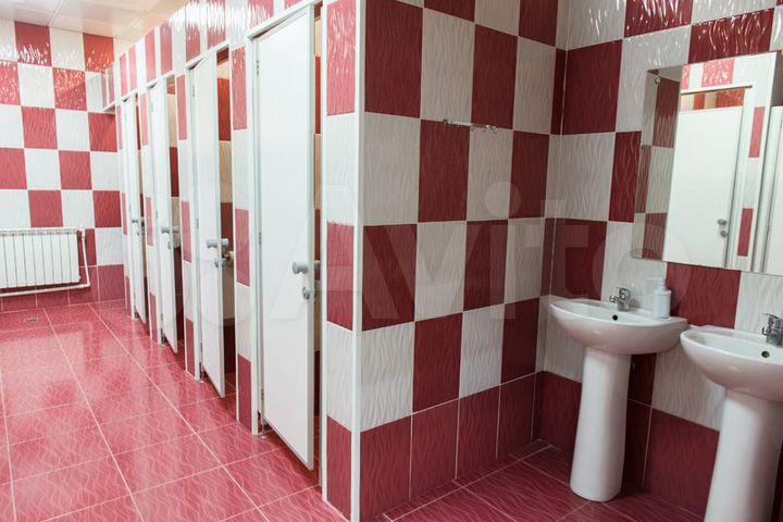 Комната 25 м², 1/3 эт.