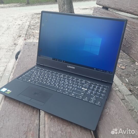Игровой Lenovo Legion Y530 12озу I7 GTX1050 4GB
