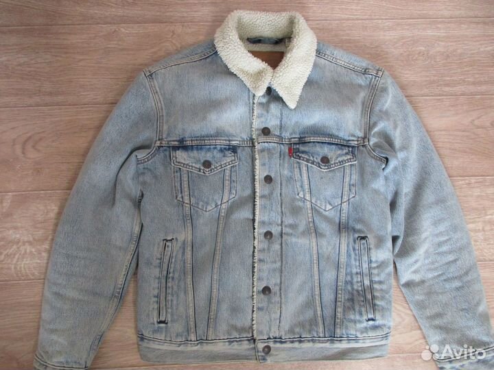 Джинсовая куртка Levis шерпа