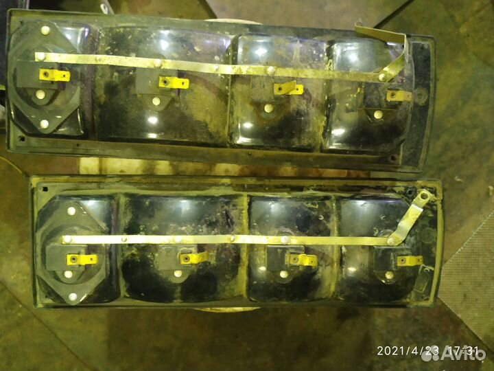 Блок-фонари заз 968м задние