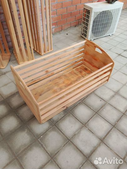 Ящики для хлеба