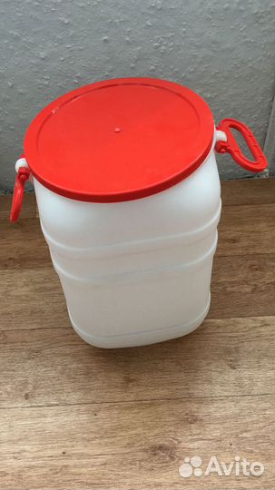 Пластиковая бочка 30 л