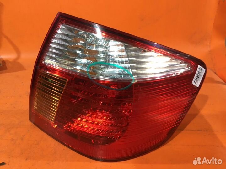 Стоп Toyota Premio AZT240 (Правое)