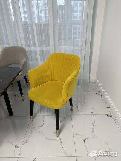 Стул кухонный