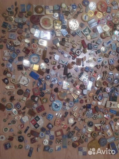 Продаю значки СССР спортивной тематики