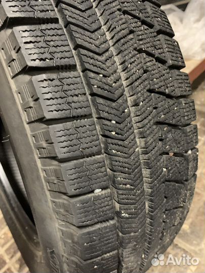 Bridgestone Blizzak VRX 185/65 R15 88S