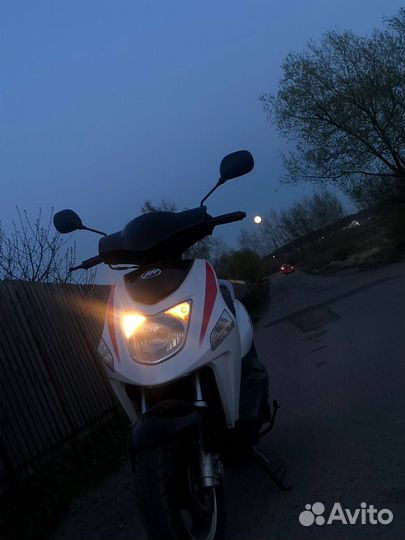 Мопед Lifan