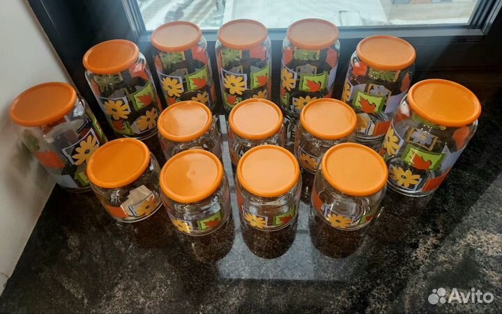 Набор стеклянных банок