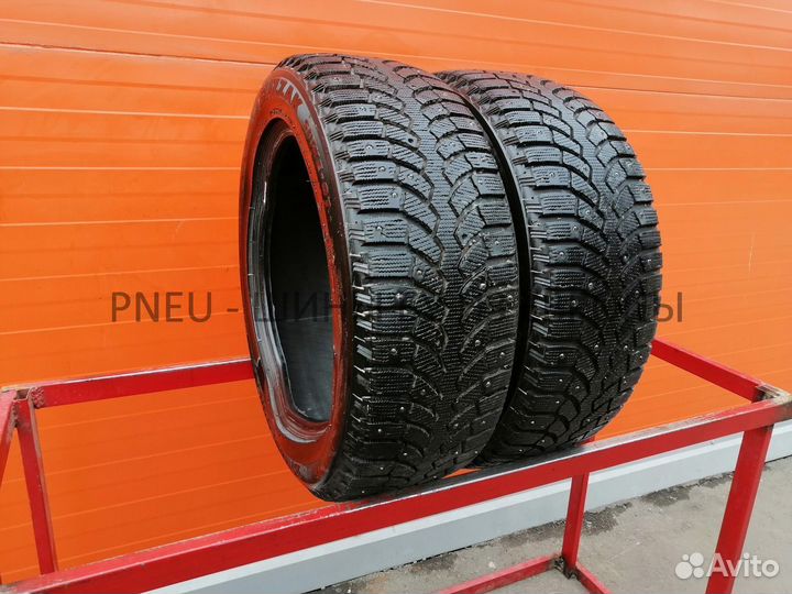 Bridgestone Blizzak Spike-01 205/55 R16 93T