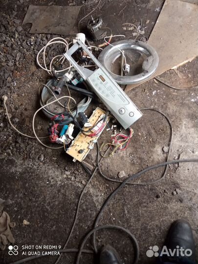 Запчасти от мотоцикла Урал и стиральной машины