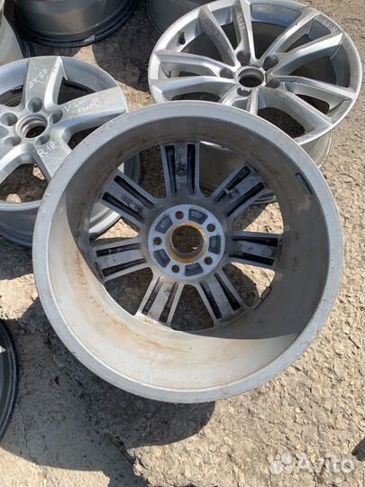 Диск Фольксваген Мультиван