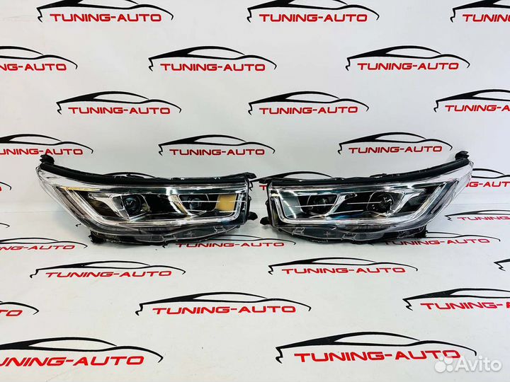 Фары Toyota Highlander (XU 50 ) X6413