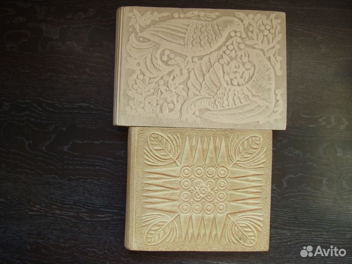 Фотоальбом кожаном переплете