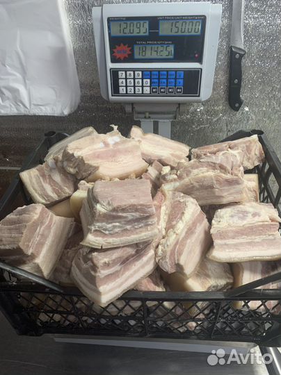 Грудинка свиная холодного копчения