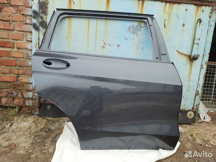 BMW X7 дверь задняя правая