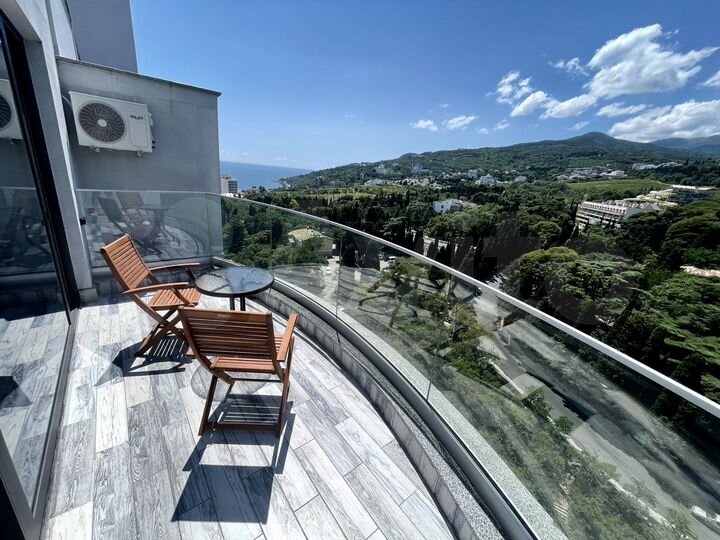 Квартира-студия, 38 м², 20/20 эт.