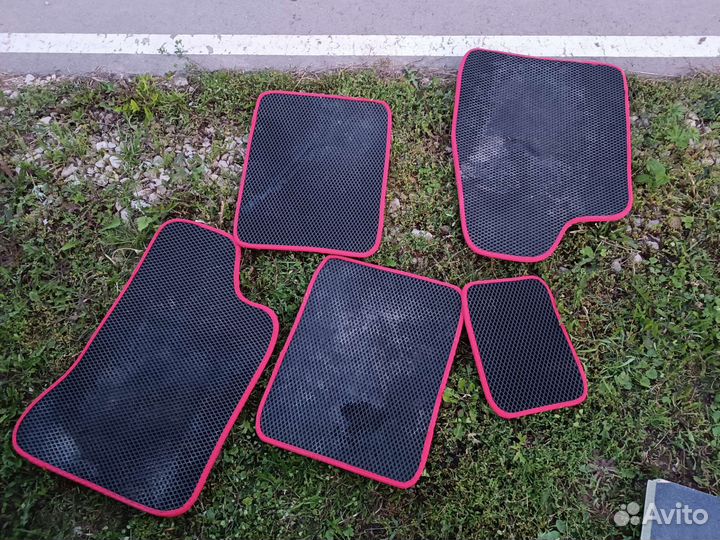 Коврики для машины