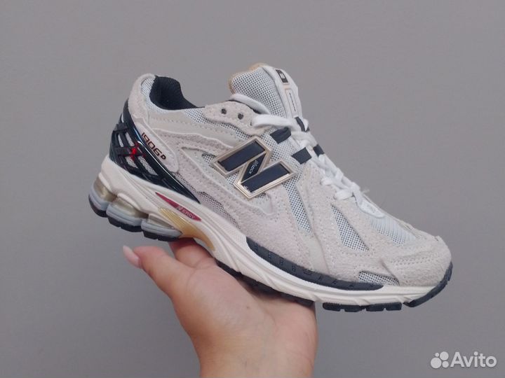 Кроссовки женские new balance 1906 r