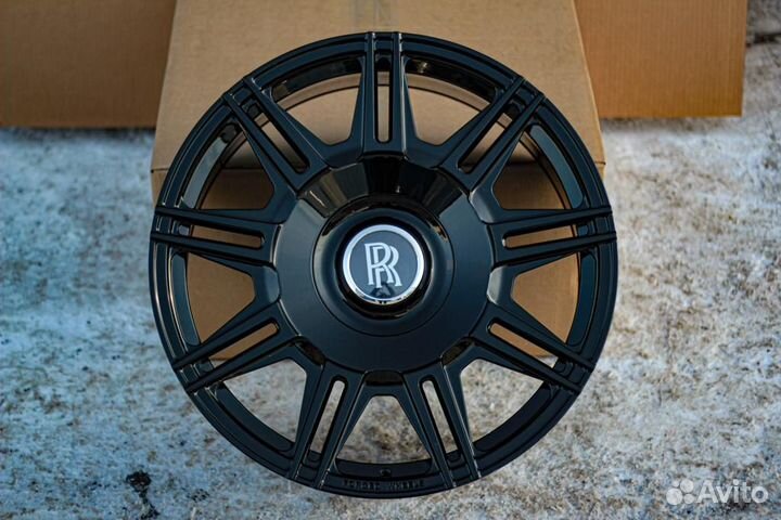 Кованые диски GT R22 для Rolls-Royce Cullinan