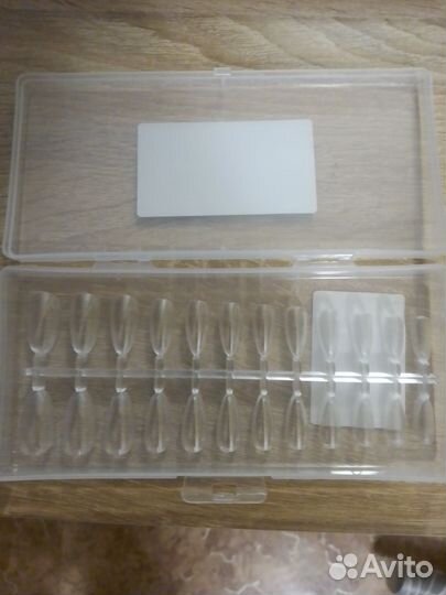 Гелевые типсы форма овал