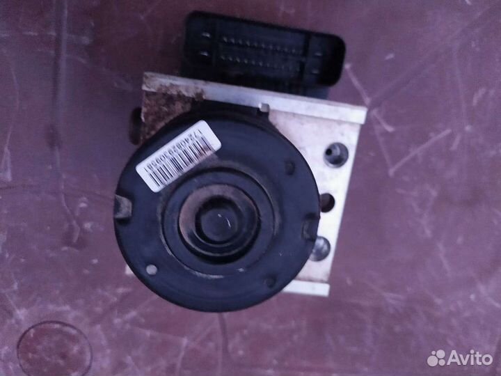 Блок авс на Форд fusion