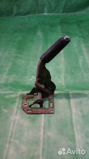 Ручник Ford Focus 2 Рычаг ручника