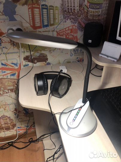 Лампа настольная