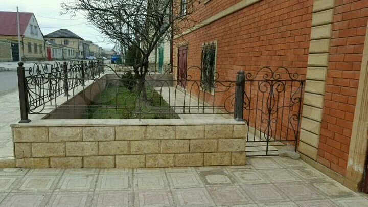 Дом 280 м² на участке 4,5 га