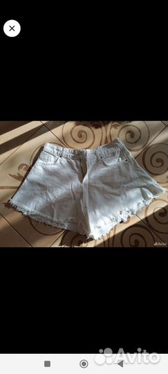 Джинсовые шорты