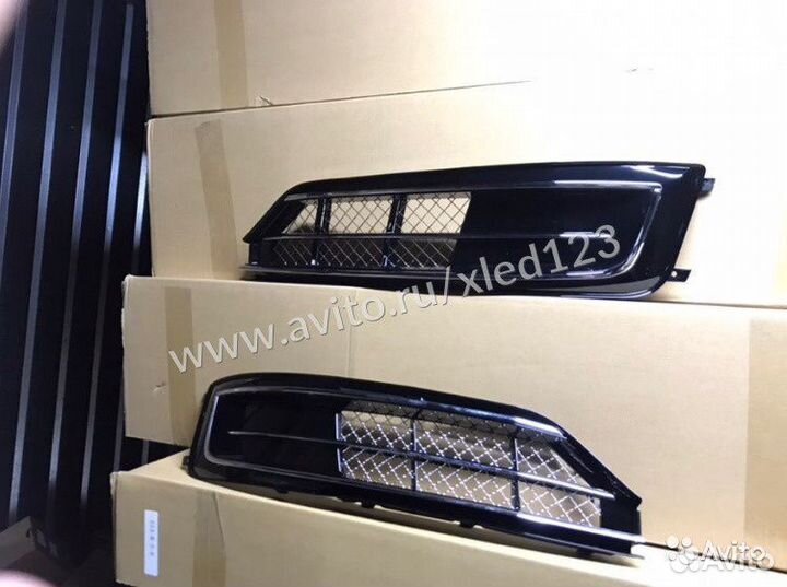 Боковые накладки Audi A8 D4 W12 рестайлинг